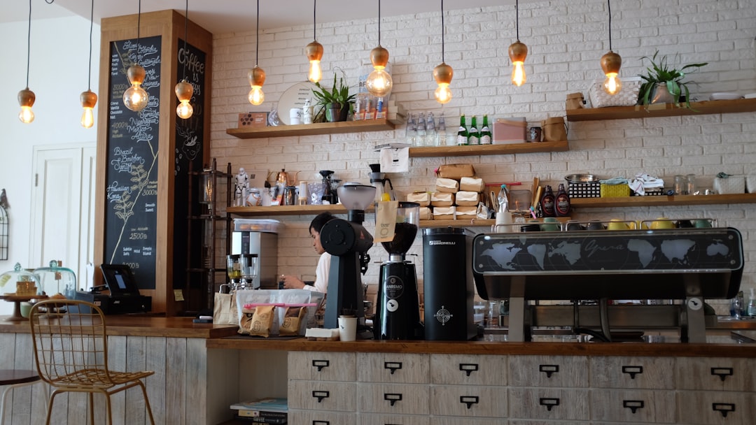 Coffee Shops / Cafés