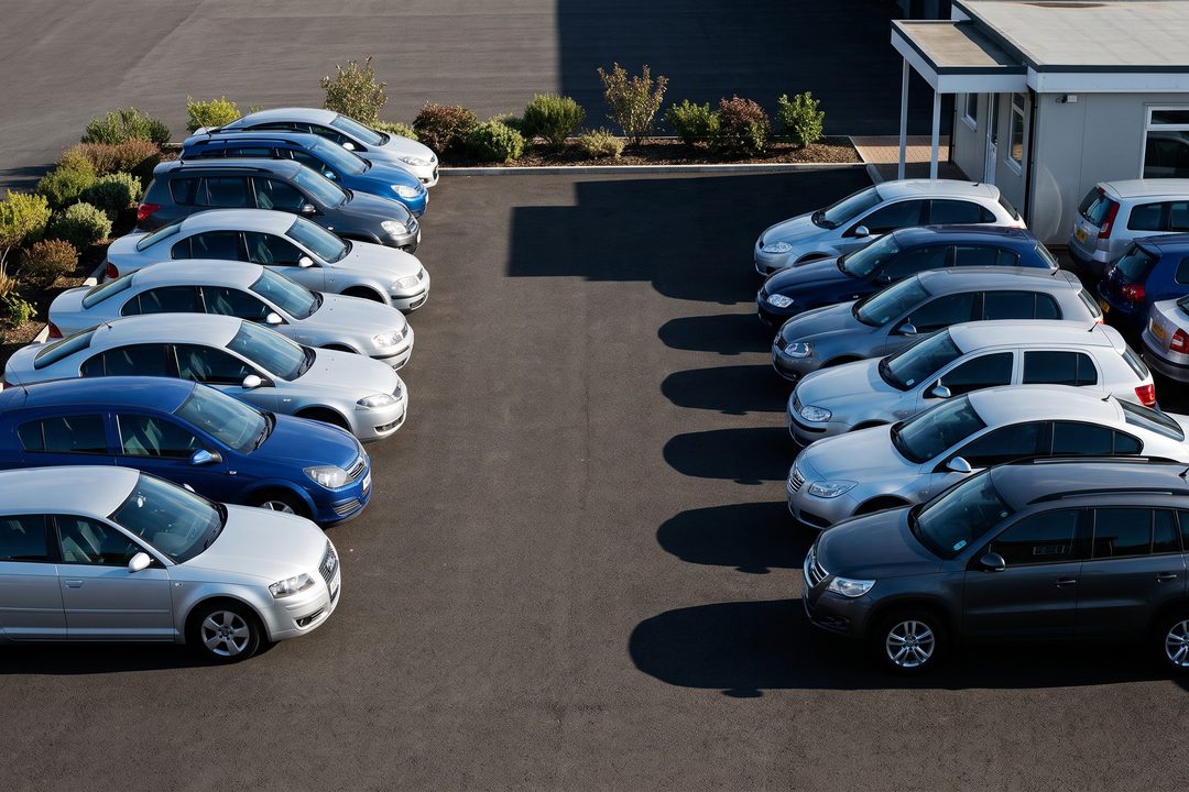 Independent used car dealership lot
